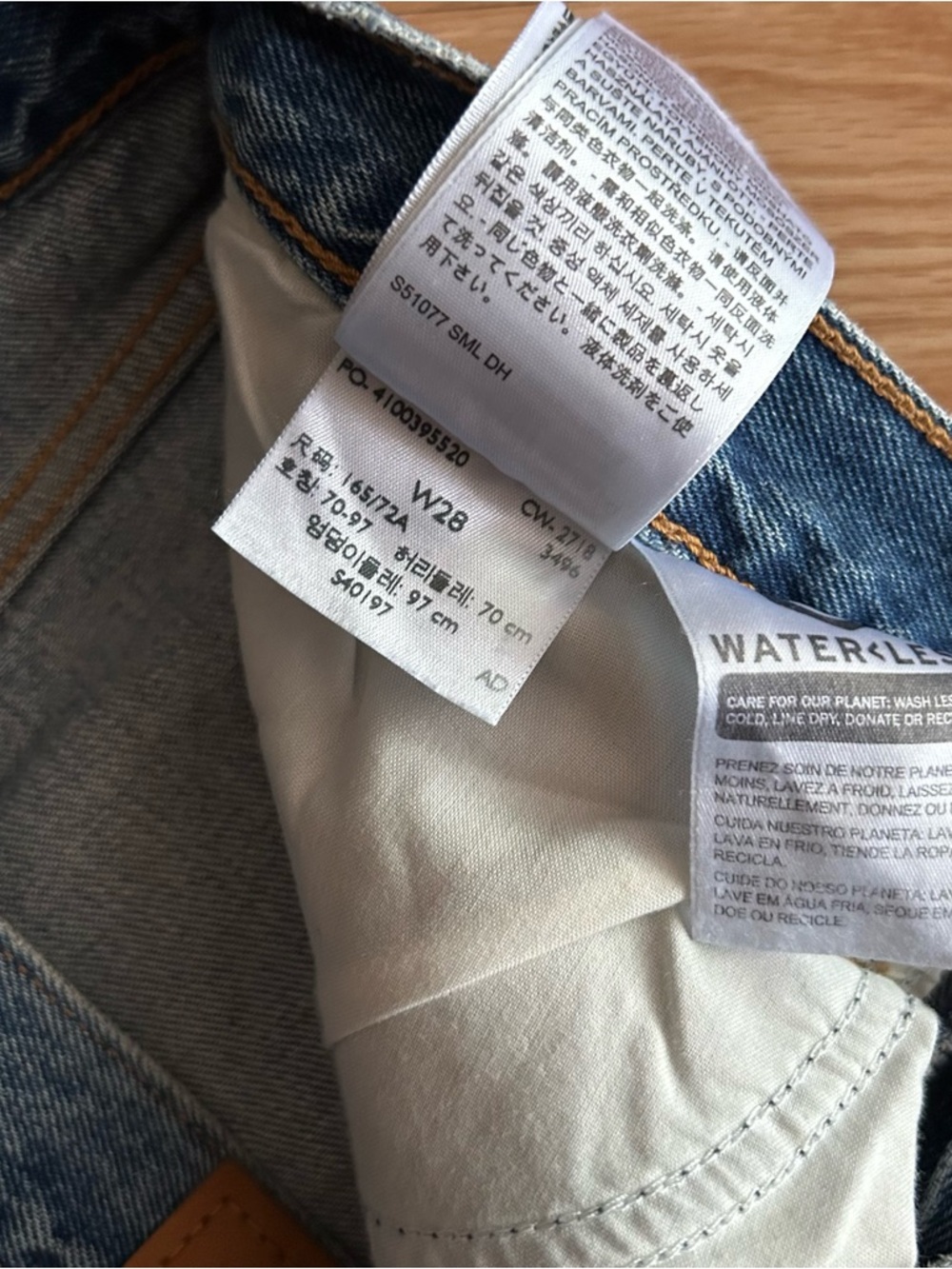 Levi’s Wedgie Big E Button Fly Jorts Women’s 28 - Picture 5 of 12